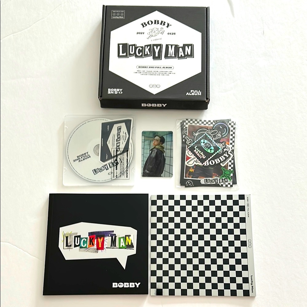 BOBBY Album (w/PC)